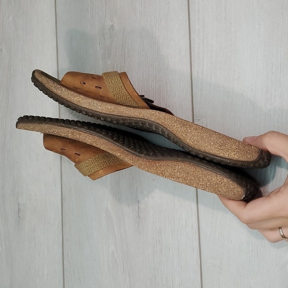 Teva Women 6324 Leather Slide Sandals Flip Flop Flats shoes sz 7 - Picture 8 of 10